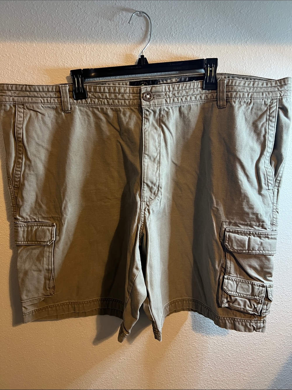 RedHead Men's Cargo Shorts in Tan
